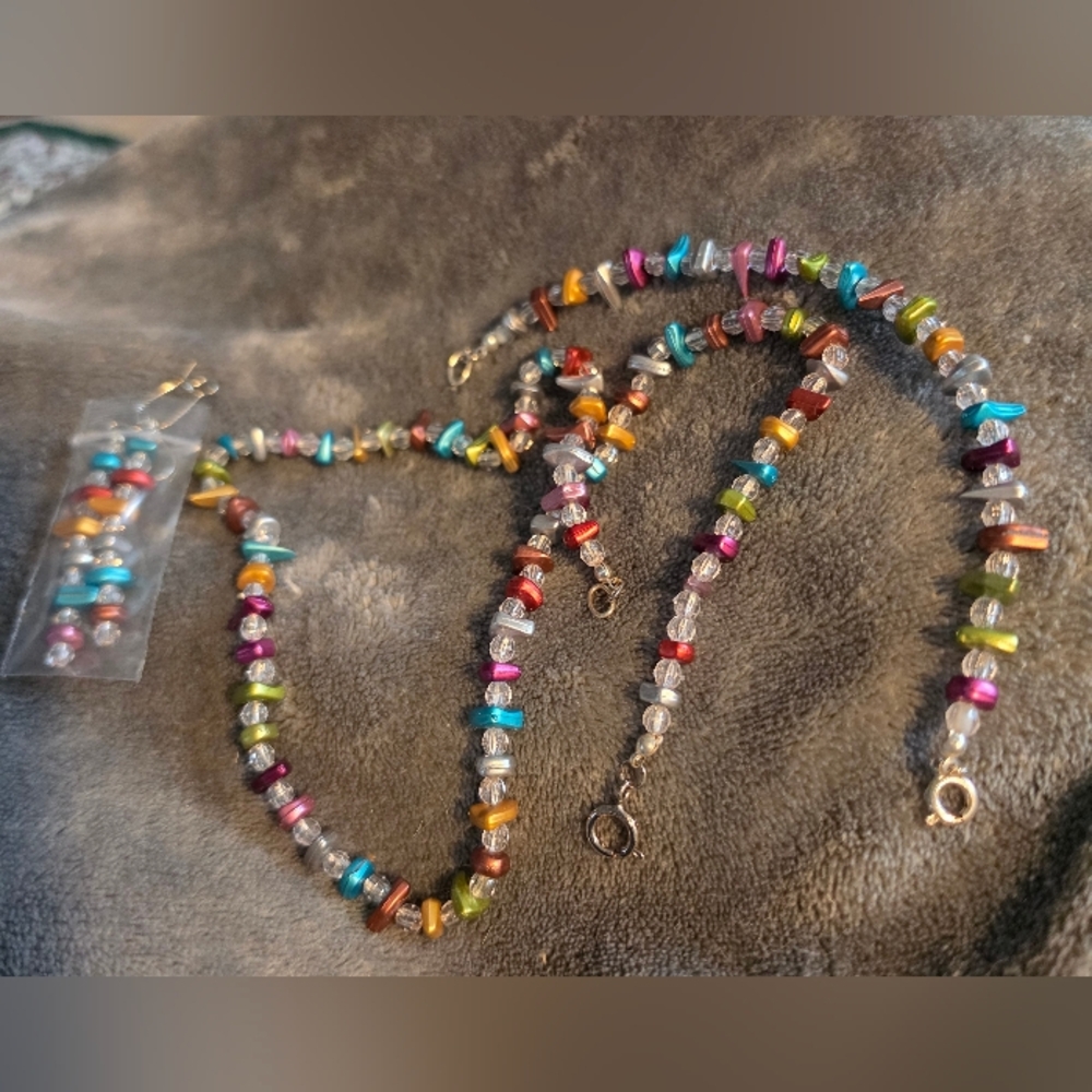 Colorful BEACH CHIP SET - Picture 2 of 2